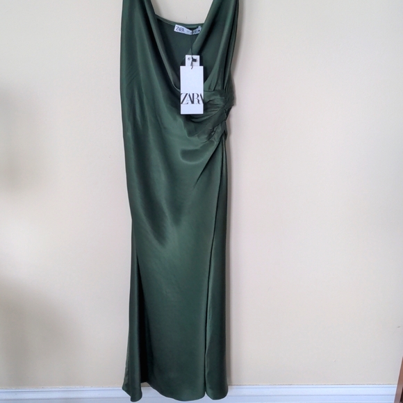 NWT Zara Drape Front Midi Dress Green - Medium - Picture 5 of 6